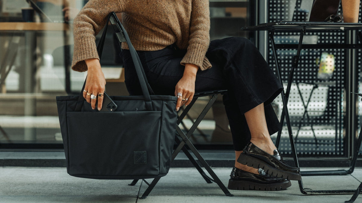 CIVIC Daily Tote 24L | Features Video