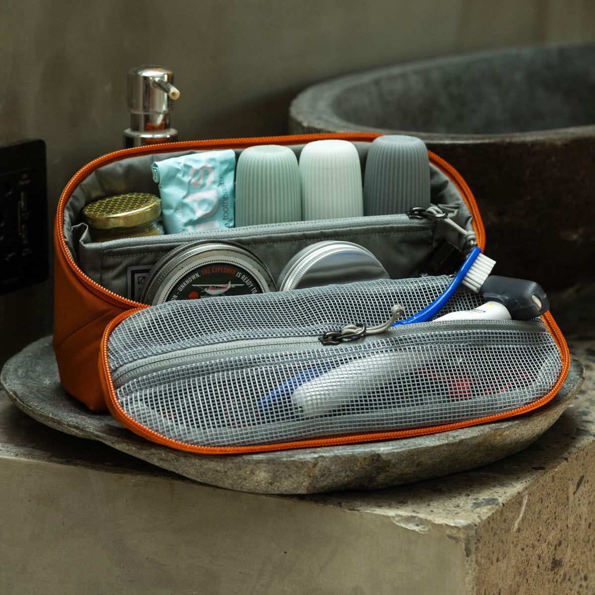 CAP2 Burnt Orange Dopp Kit CAP2 Burnt Orange Dopp Kit [13006a-BRO