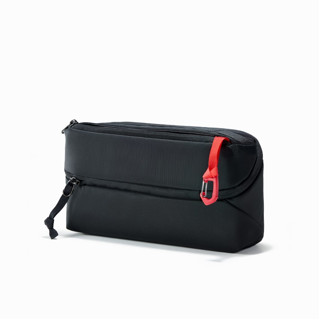 CIVIC ACCESS POUCH 2L BLACK CAP2 BACK CIVIC ACCESS POUCH 2L BLACK CAP2 BACK [13006a-SBK