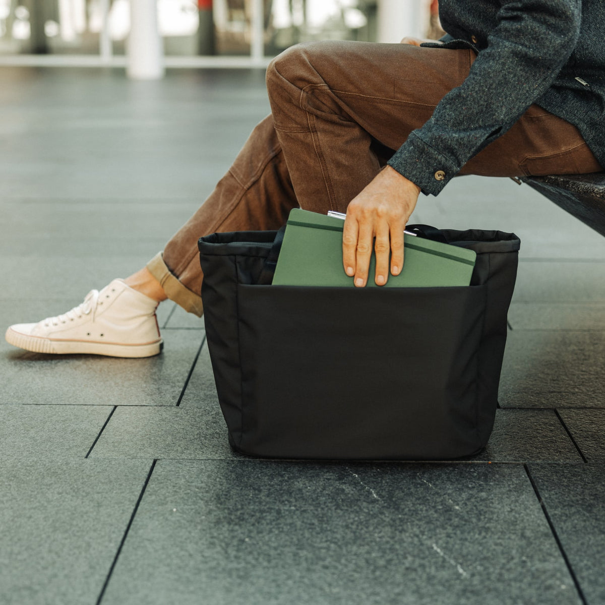CIVIC Daily Tote 24L in Solution Dyed Black - CDT24 -quick access side pocket CIVIC Daily Tote 24L in Solution Dyed Black - CDT24 -quick access side pocket [13024a-SBK