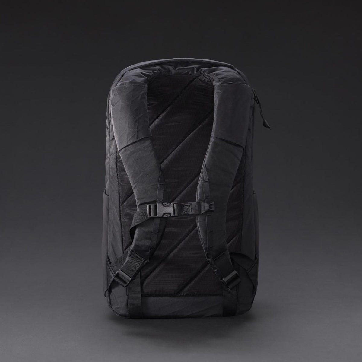 CIVIC Half Zip 22L - CHZ22 - Black and Coyote Brown - X-Pac - breathable back panel