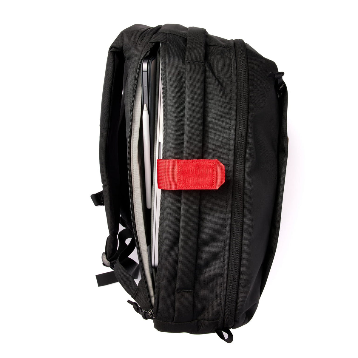 CIVIC Panel Loader CPL 24L Solution Dyed Black side view laptop sleeve CIVIC Panel Loader CPL 24L Solution Dyed Black side view laptop sleeve [13001c-SBK