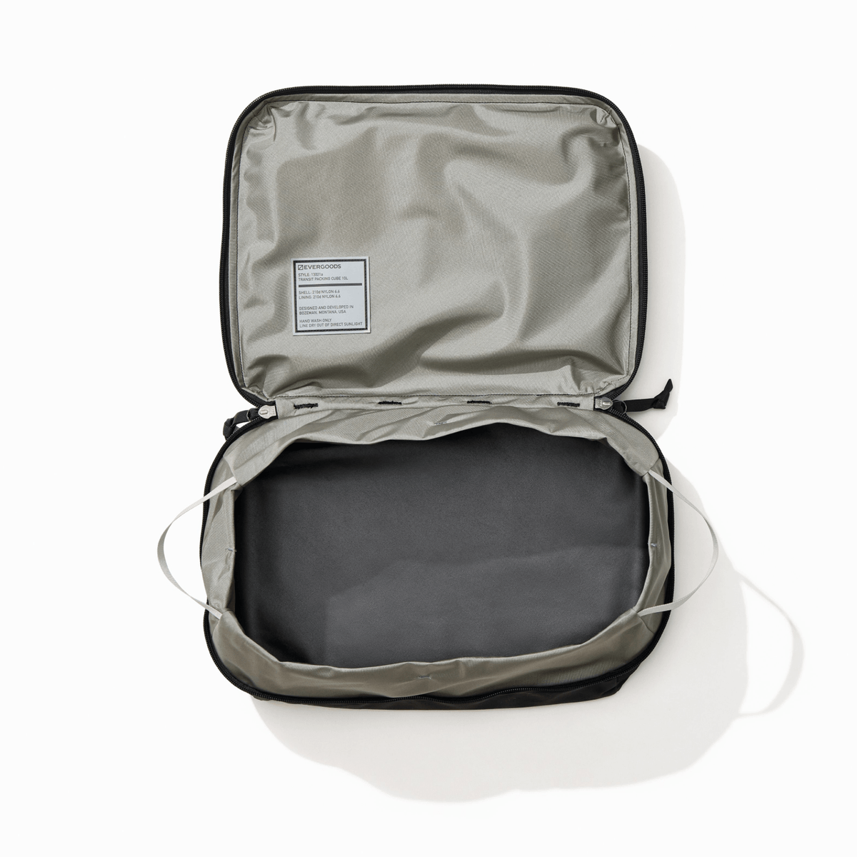 Transit Packing Cube 10L in Black - open and empty Transit Packing Cube 10L in Black - open and empty [13021a-BLK