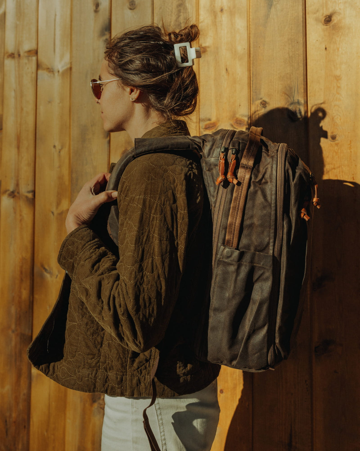 Waxed Canvas CIVIC Travel Bag Leather Details