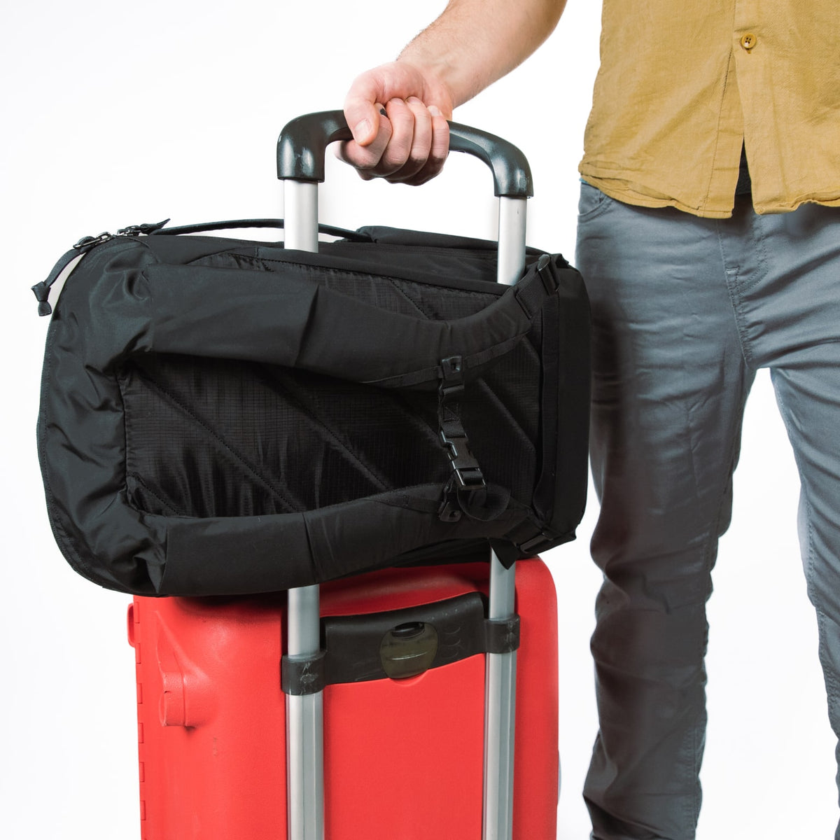 CIVIC TRAVEL BAG CTB26 LUGGAGE PASS THROUGH CIVIC TRAVEL BAG CTB26 LUGGAGE PASS THROUGH [13012c-SBK