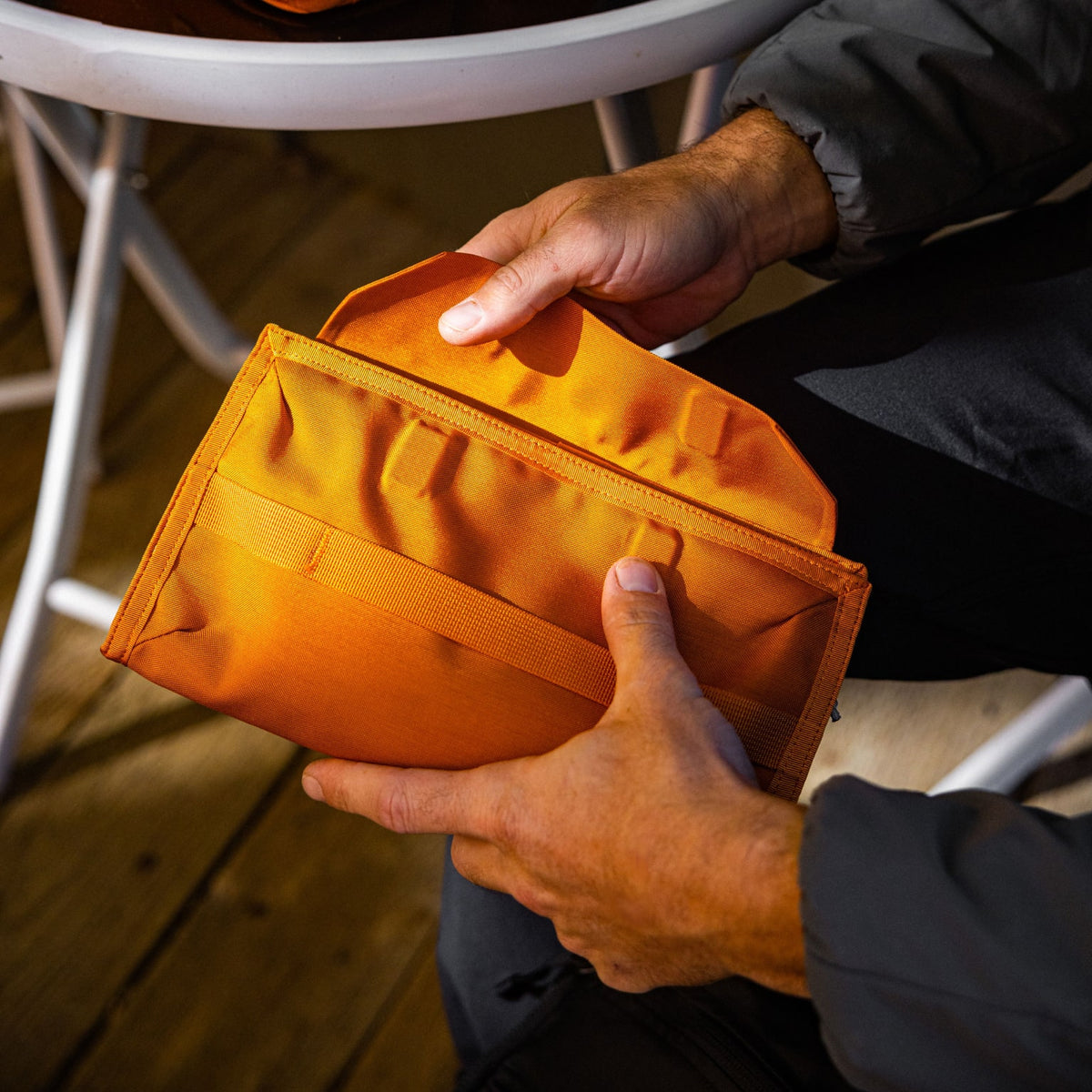 CIVIC Access Pouch 1L in Burnt Orange [13009a-BRO]
