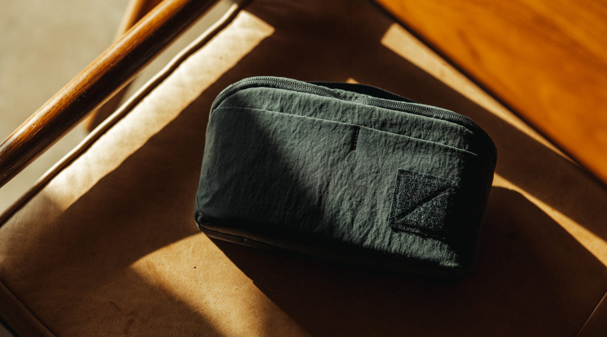 Dark Navy Konbu CIVIC Access Pouch 2L textile displayed