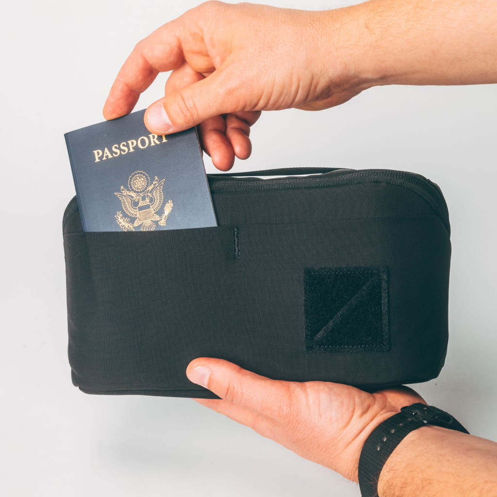 CIVIC ACCESS POUCH 2L SOLUTION DYED BLACK CAP2 Front Pocket [13006a-SBK]