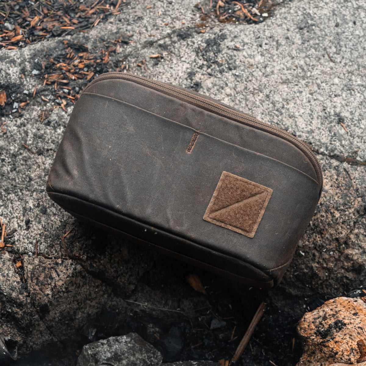 CIVIC Access Pouch 2L Waxed Canvas Tan 