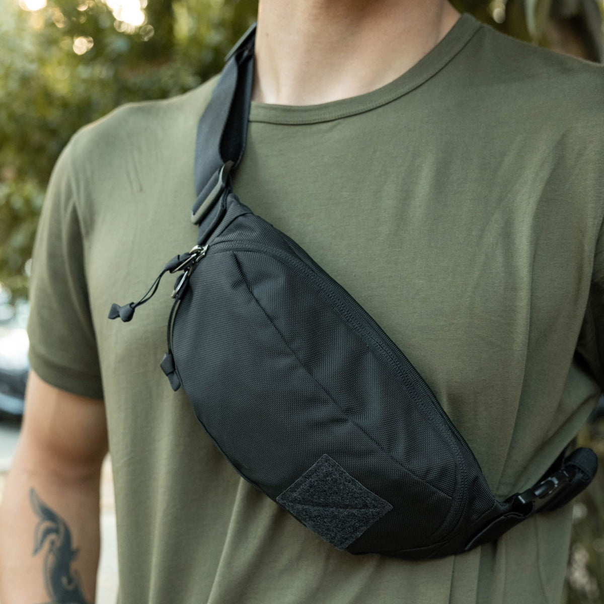 CIVIC Access Sling 1L On Body Cross Shoulder