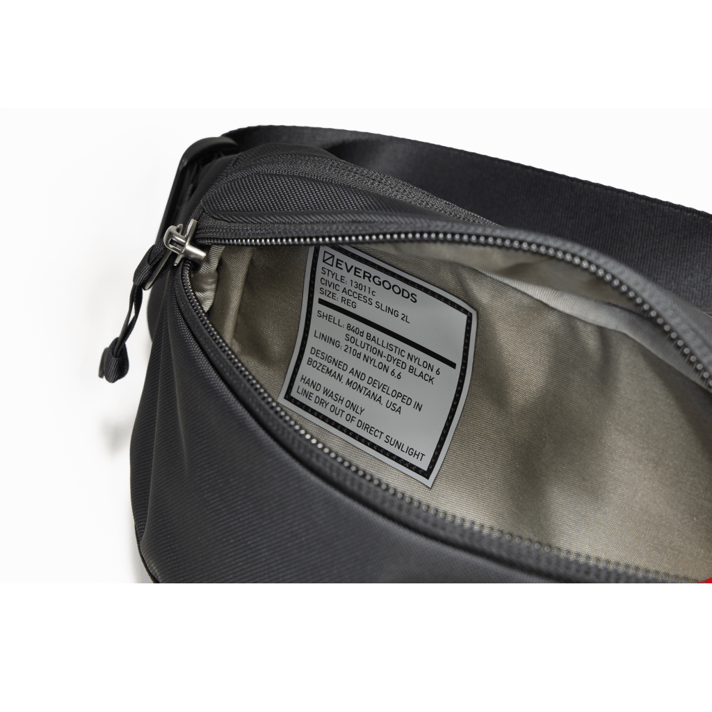CIVIC Access Sling 2L in Solution Dyed Black style label