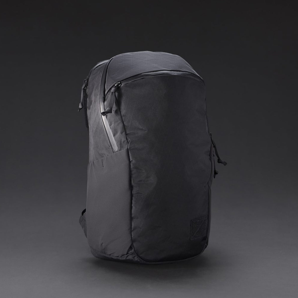 CIVIC Half Zip 22L - CHZ22 - Black and Coyote Brown - X-Pac - Front