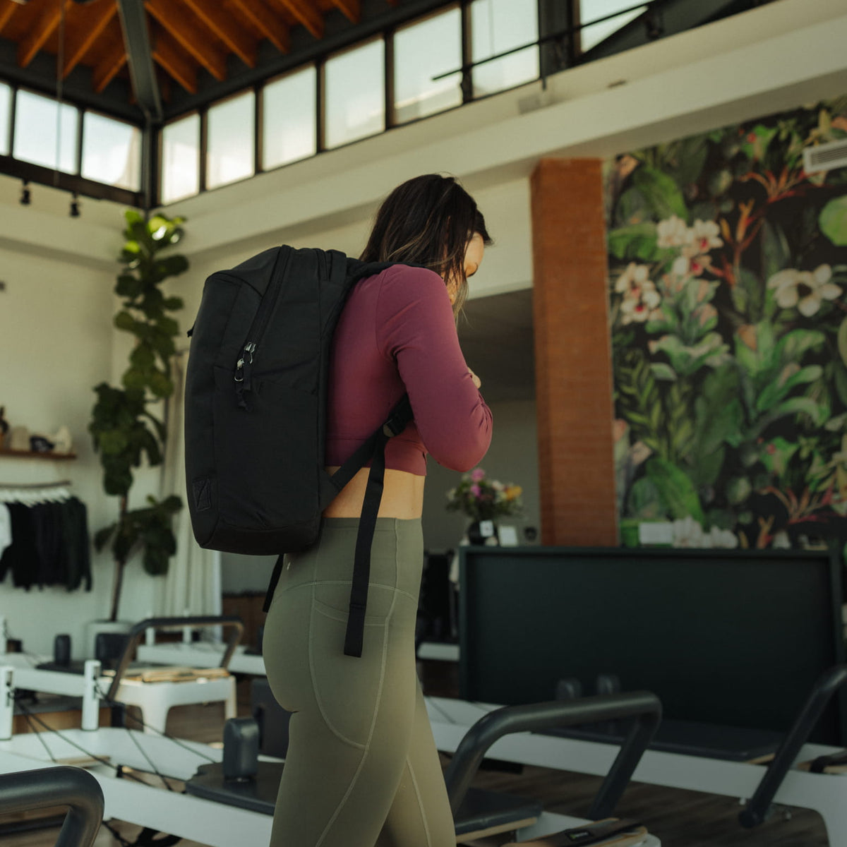 CIVIC Half Zip 22l in Solution Dyed Black -  worn on 5'8" model - 173cm [13003d-SBK]