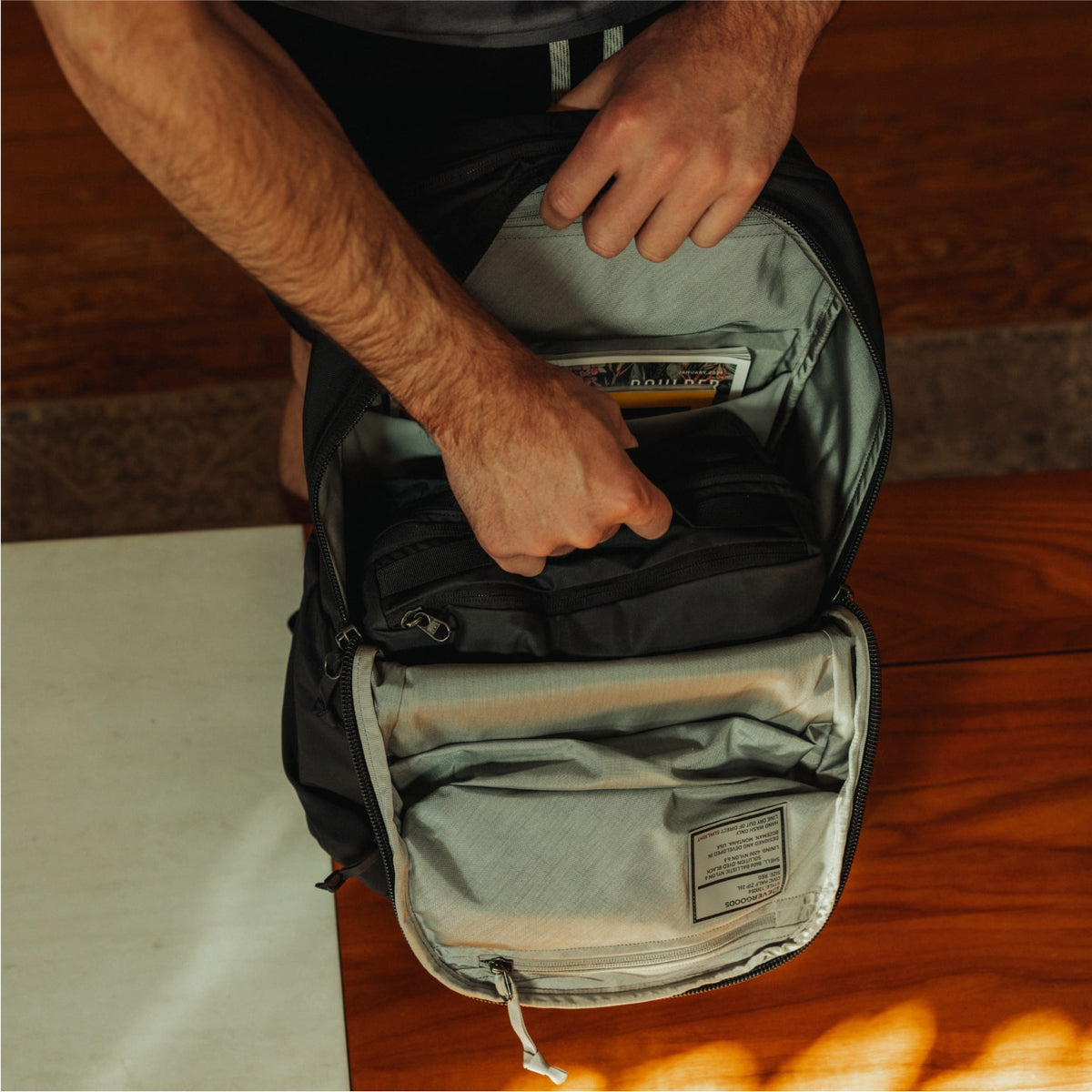 CIVIC Half Zip 26l in Solution Dyed Black - fits Transit Packing Cube 8L in main cavity [13005d-SBK]