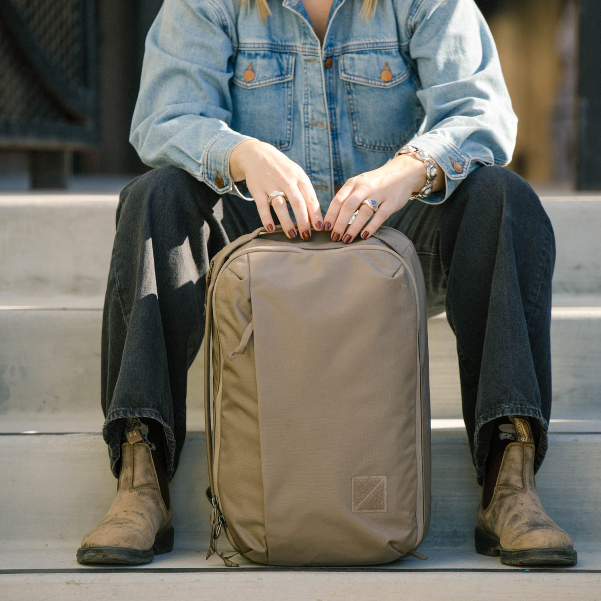 CIVIC Panel Loader 24L in Fossil Brown - top handle sitting [13001c-FBN]