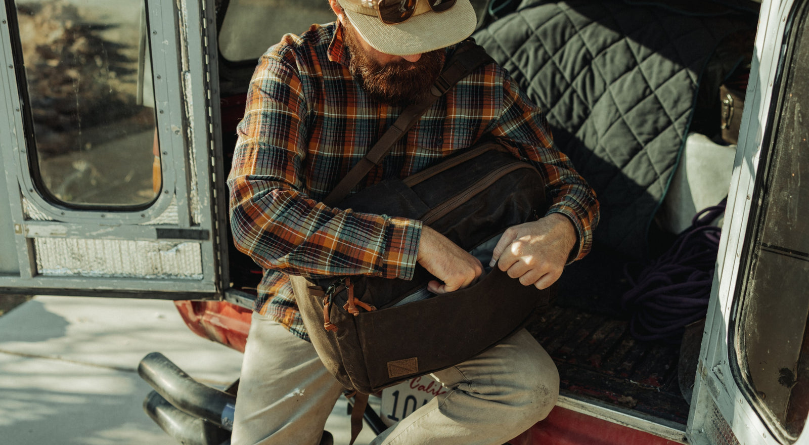 CIVIC Travel Bag in Waxed Canvas - signature features, quick-access