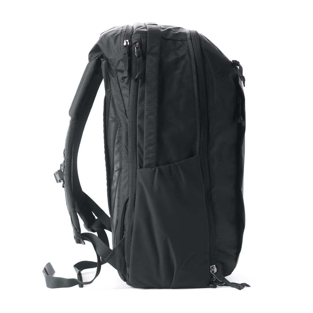 CIVIC Travel Bag 35L in solution dyed black - side handle [13007c-SBK]