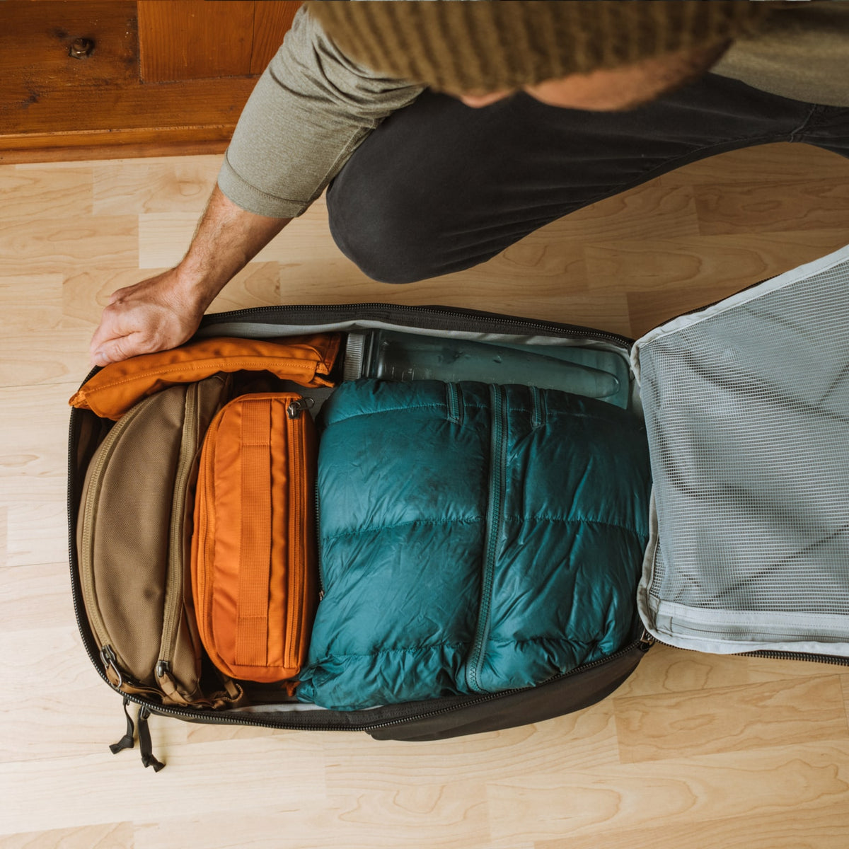 Fully Loaded Black CIVIC Travel Bag 35L [13007c-SBK]