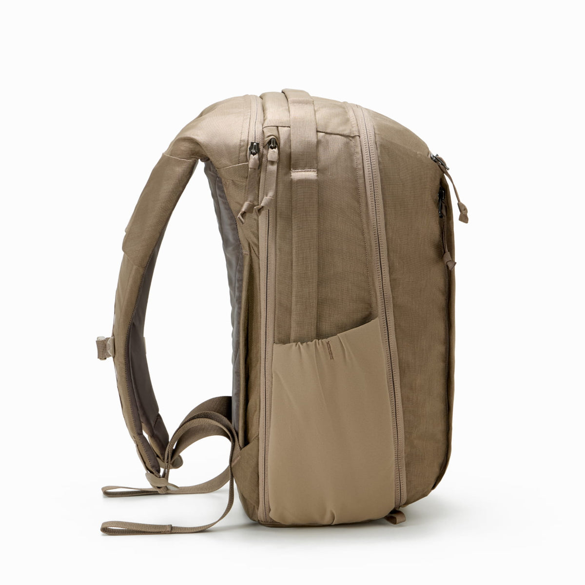 CIVIC Travel Bag 20L in Fossil Brown - side water bottle pockets [13019c-FBN]