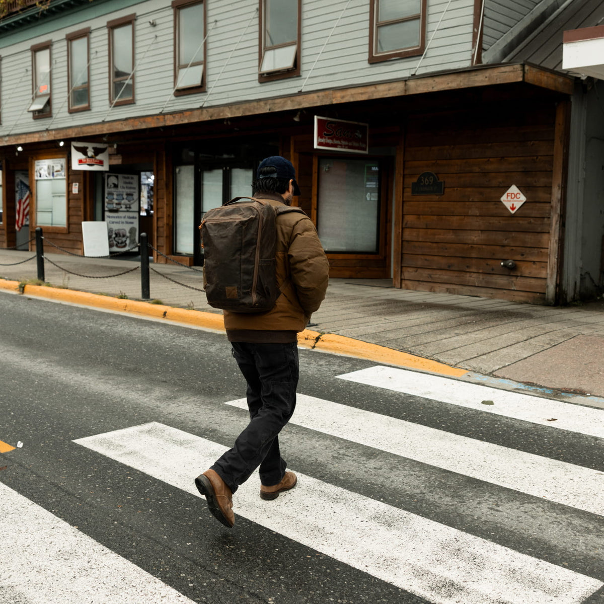 CIVIC Travel Bag 26L in Waxed Tan Canvas - City Crosswalk [13012cc-WTN]