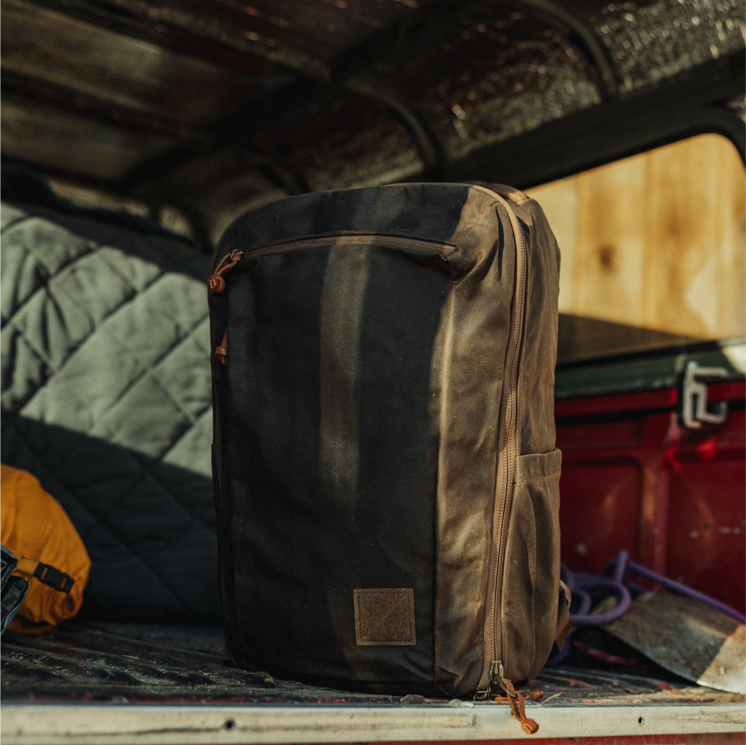 CIVIC Travel Bag 26L in Waxed Canvas - Waxed Tan - bag profile [13012cc-WTN]