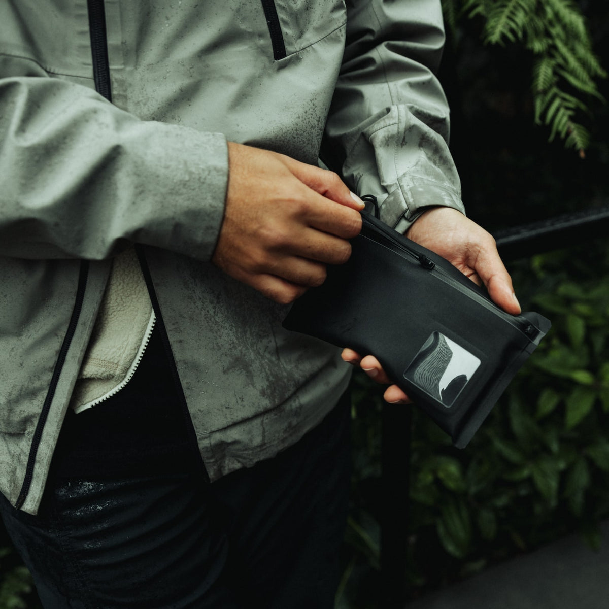 ELEMENT Flat Pouch - EFP - Small - Solution Dyed Black - Waterproof Zipper Opening [12004a-SBK]