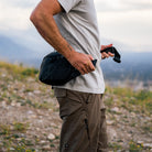 MOUNTAIN HIP PACK 3.5L in Solution Dyed Black - Side Buckle MOUNTAIN HIP PACK 3.5L in Solution Dyed Black - Side Buckle [11003a-SBK