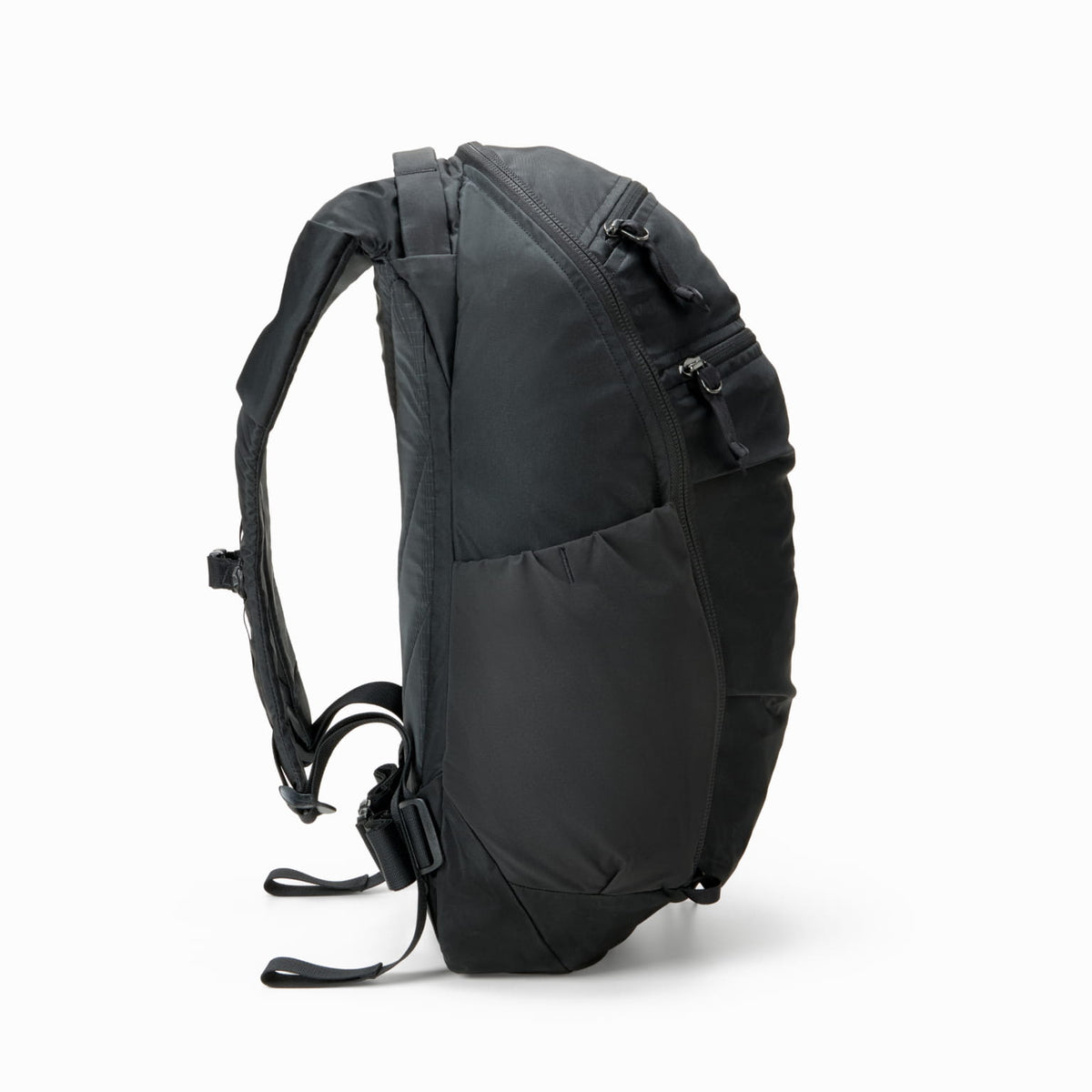 MOUNTAIN Panel Loader 22L - Solution Dyed Black - Side view [11004d-SBK]