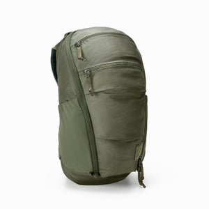 MOUNTAIN Panel Loader 22L - OD Green - front view