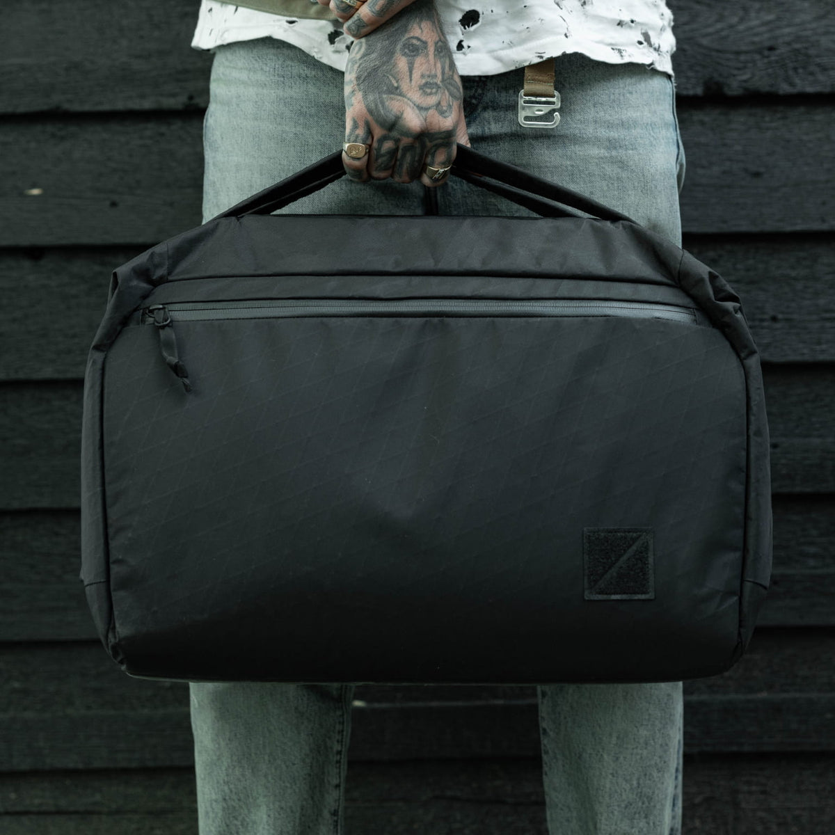Transit Duffel in hand [13014dx-BXC]
