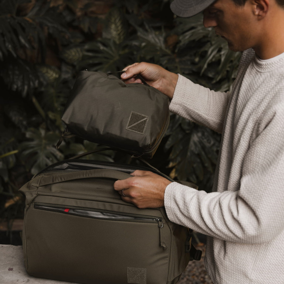 Transit Packing Cube 8L in OD Green - packed into TD25 [13015a-ODG]