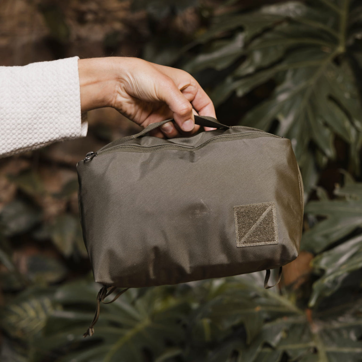 Transit Packing Cube 8L in OD Green - held by the top handle webbing [13015a-ODG]