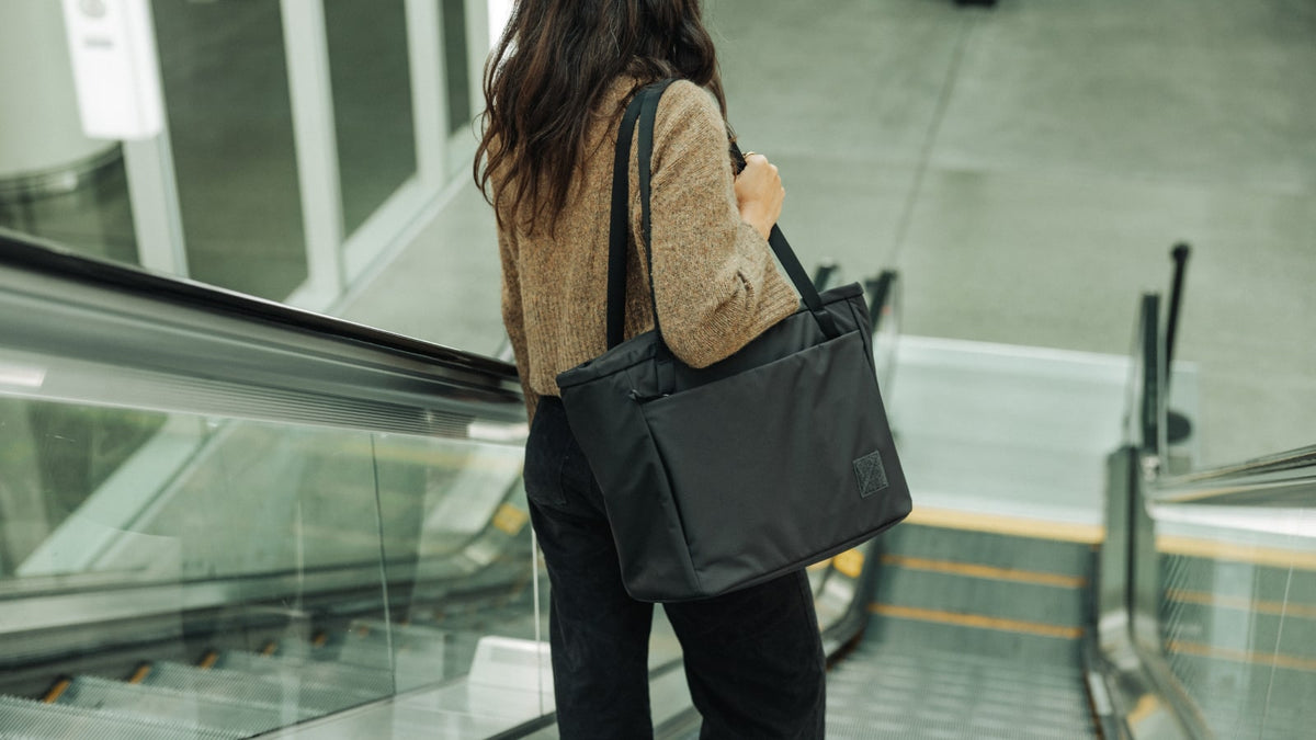 CIVIC Daily Tote